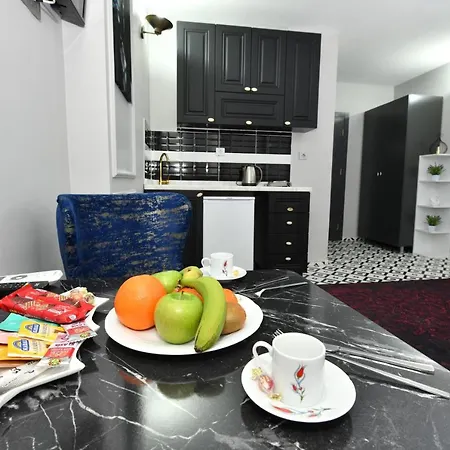 Апарт-отель Galata Studio *